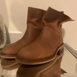 Kelsi Dagger Boots